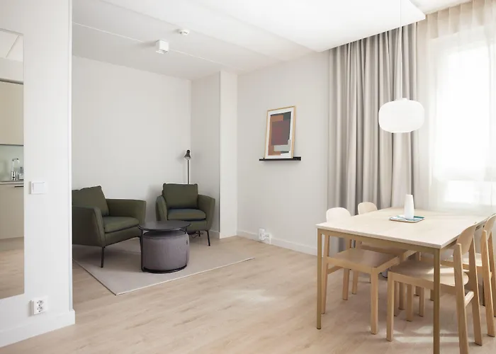 Noli Herttoniemi Hotel 4*