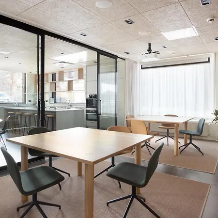 Hotelli Noli Herttoniemi 4*
