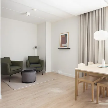 Noli Herttoniemi Hotel 4*